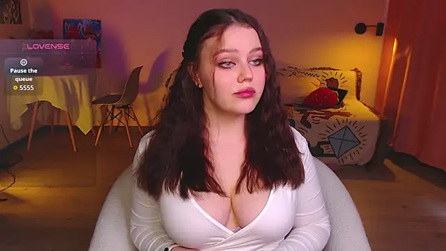 sensual me online show from November 15, 7:56 am