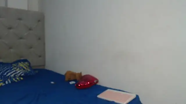 Melody phillips2 online show from November 16, 11:48 am