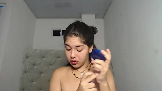 Melody phillips2 online show from October 9, 10:05 am