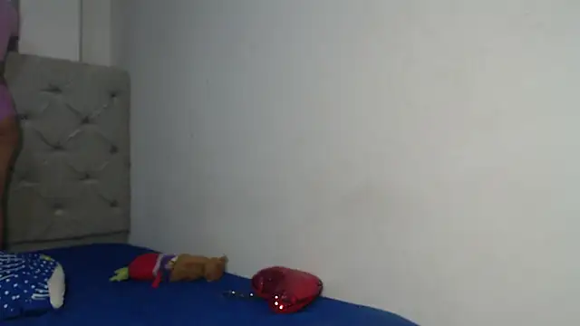 Melody phillips2 online show from November 15, 10:52 am