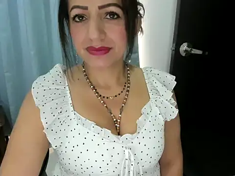 MonicaGarcia  online show from January 8, 12:11 pm