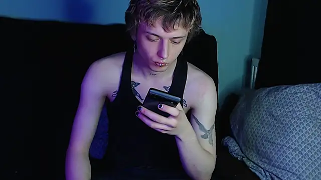 Snapshot of axxxturel chatting on February 28, 2:20 am axxxturel online show from February 28, 2:20 am