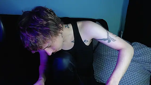 Snapshot of axxxturel chatting on February 24, 9:30 pm axxxturel online show from February 24, 9:30 pm