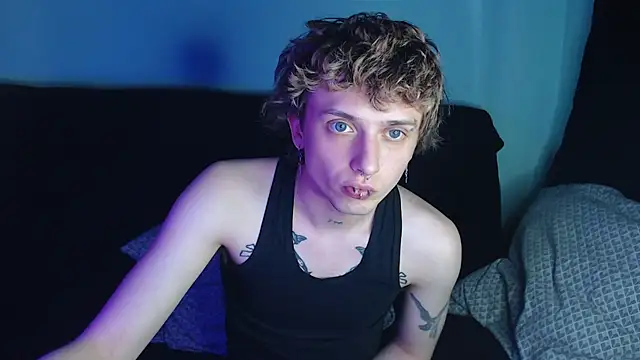 Snapshot of axxxturel chatting on March 14, 5:05 am axxxturel online show from March 14, 5:05 am