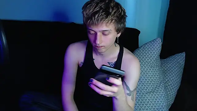 Snapshot of axxxturel chatting on February 22, 6:06 am axxxturel online show from February 22, 6:06 am