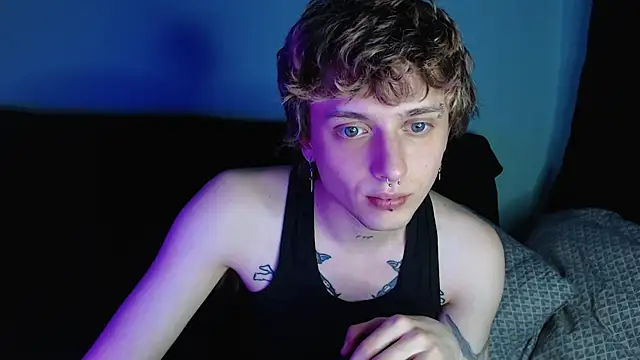 Snapshot of axxxturel chatting on March 14, 1:59 am axxxturel online show from March 14, 1:59 am