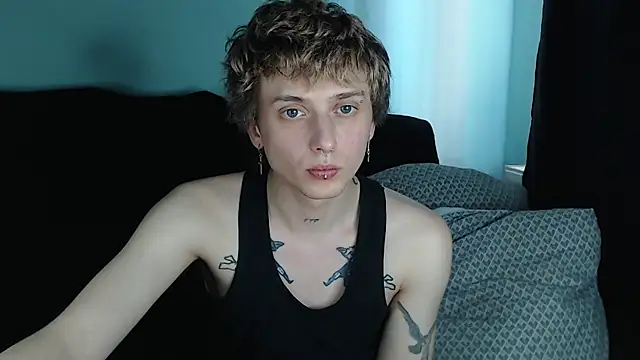 Snapshot of axxxturel chatting on February 26, 10:49 am axxxturel online show from February 26, 10:49 am