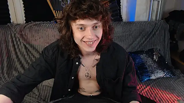 axxxturel online show from May 7, 12:59 am