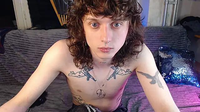 axxxturel online show from May 17, 7:47 pm