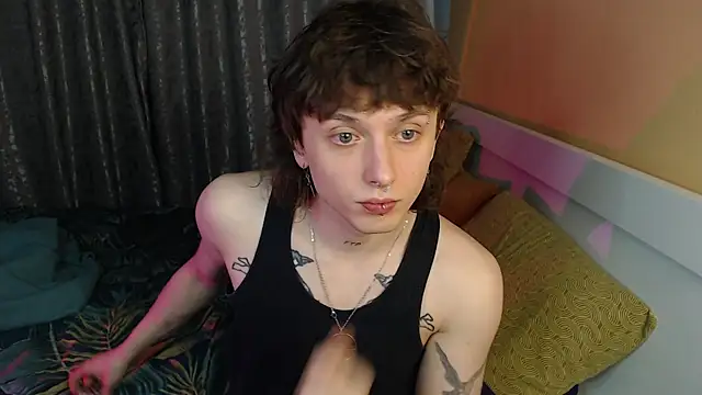 Snapshot of axxxturel chatting on November 14, 12:25 am axxxturel online show from November 14, 12:25 am