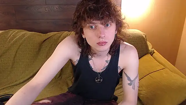 axxxturel online show from February 12, 5:13 pm