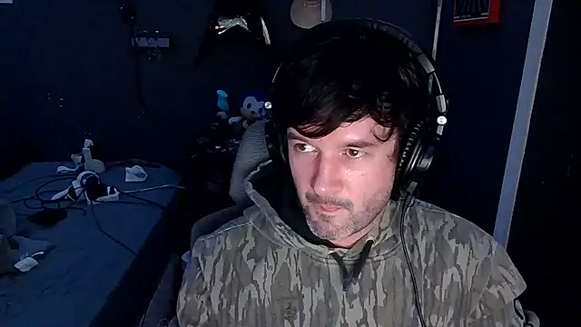 Stix Zadinia online show from December 15, 3:01 am