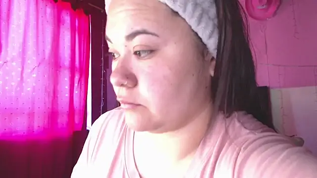 NikkiRous  online show from February 28, 12:27 pm