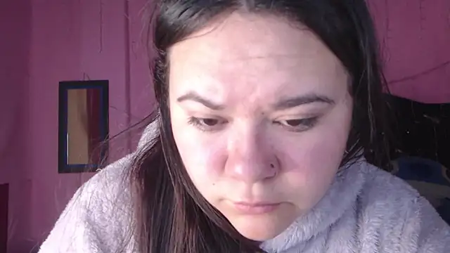 NikkiRous  online show from September 12, 10:48 am