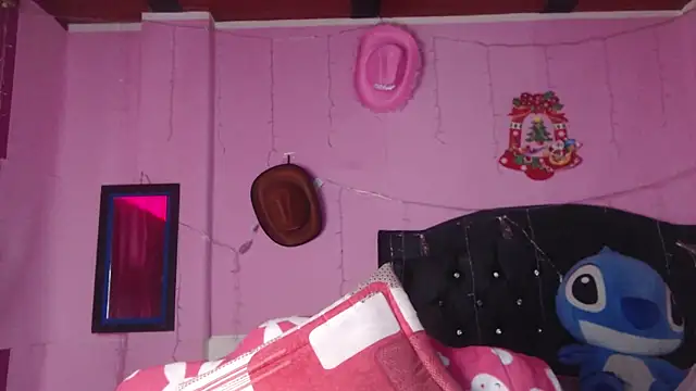 NikkiRous  online show from October 8, 12:28 pm