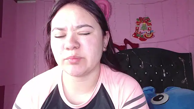 NikkiRous  online show from March 12, 12:36 pm