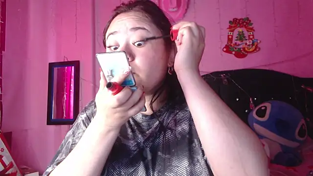 NikkiRous  online show from November 17, 2:43 pm