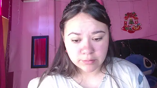 NikkiRous  online show from September 21, 1:49 pm