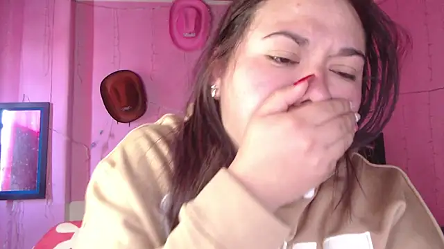 NikkiRous  online show from January 9, 1:51 pm