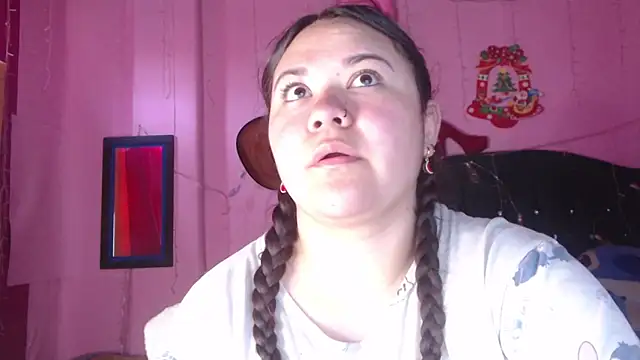 NikkiRous  online show from September 18, 12:52 pm