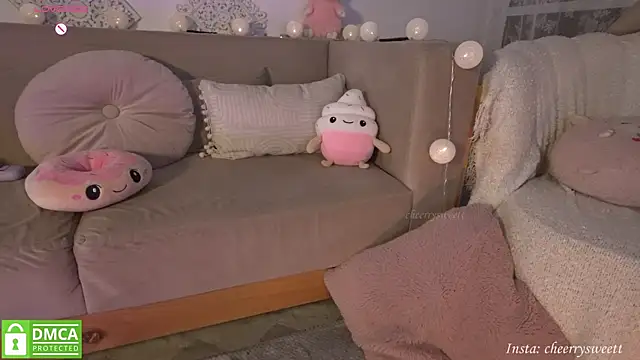 Cheerrysweett online show from October 11, 2:23 am