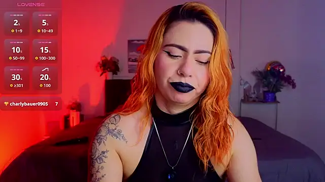 Snapshot of Dulce_charlottee chatting on October 8, 7:47 pm Dulce charlottee online show from October 8, 7:47 pm