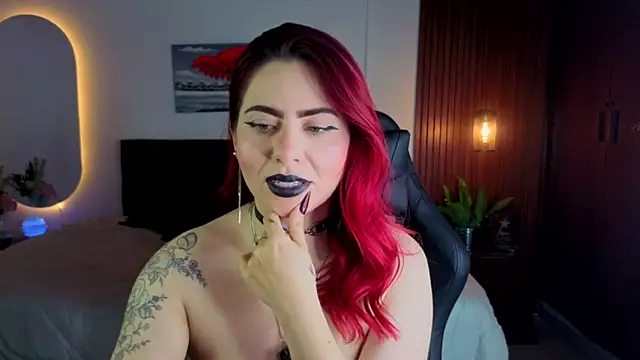 Snapshot of Dulce_charlottee chatting on May 21, 7:44 pm Dulce charlottee online show from May 21, 7:44 pm