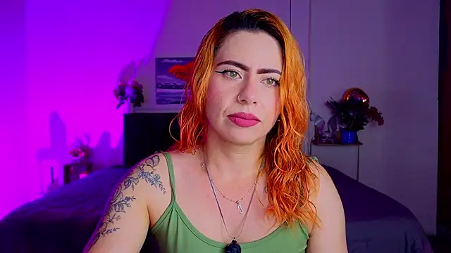 Snapshot of Dulce_charlottee chatting on October 9, 7:36 pm Dulce charlottee online show from October 9, 7:36 pm