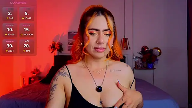 Snapshot of Dulce_charlottee chatting on September 22, 7:42 pm Dulce charlottee online show from September 22, 7:42 pm