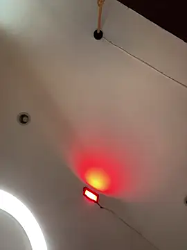 Snapshot of Ema_azel chatting on October 4, 1:12 pm Ema azel online show from October 4, 1:12 pm