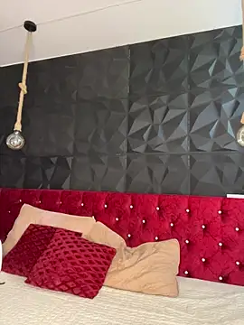 Ema azel online show from December 5, 1:53 pm