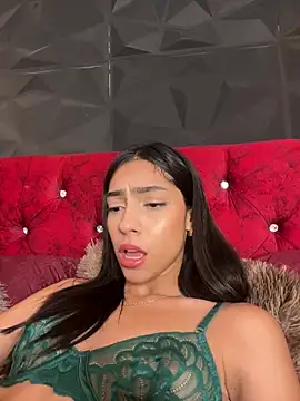 Snapshot of Ema_azel chatting on March 12, 1:30 pm Ema azel online show from March 12, 1:30 pm