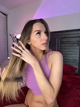 Snapshot of BrattyBae_xo chatting on February 17, 8:38 pm BrattyBae xo online show from February 17, 8:38 pm