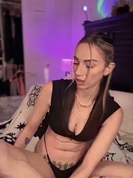 BrattyBae xo online show from November 19, 8:42 pm