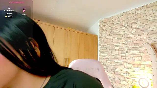 Giorgina Parado online show from June 23, 4:10 am
