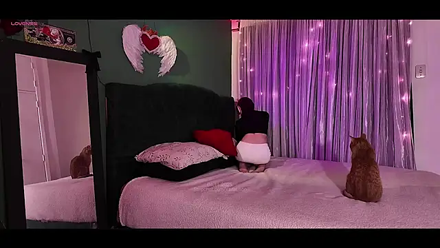 Snapshot of KokoAndRin chatting on November 5, 8:06 am KokoAndRin online show from November 5, 8:06 am