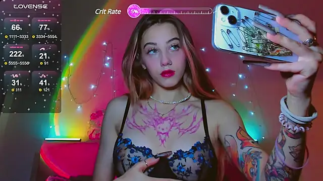 Snapshot of MelodyElf chatting on December 13, 4:38 pm MelodyElf online show from December 13, 4:38 pm