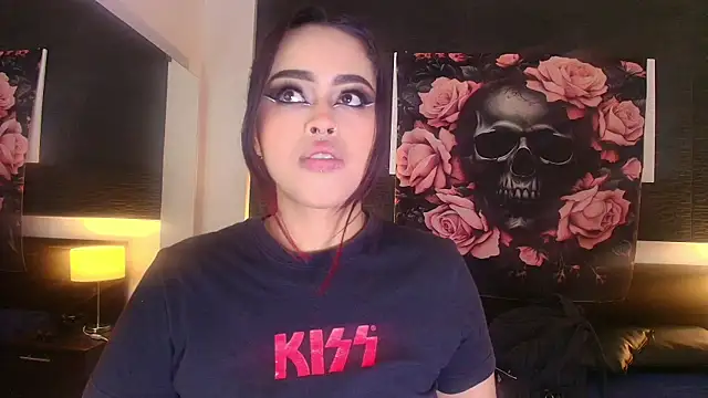 Snapshot of EvaaFoxxy1 chatting on June 13, 11:52 am EvaaFoxxy1 online show from June 13, 11:52 am