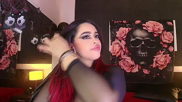 Snapshot of EvaaFoxxy1 chatting on June 27, 11:49 am EvaaFoxxy1 online show from June 27, 11:49 am