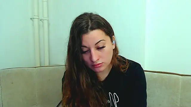 Helen Adams  online show from December 23, 7:38 am