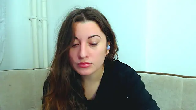 Helen Adams  online show from December 17, 4:56 am