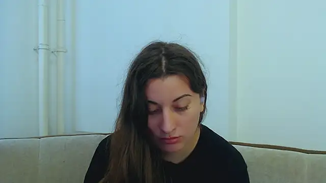 Helen Adams  online show from February 10, 10:09 am