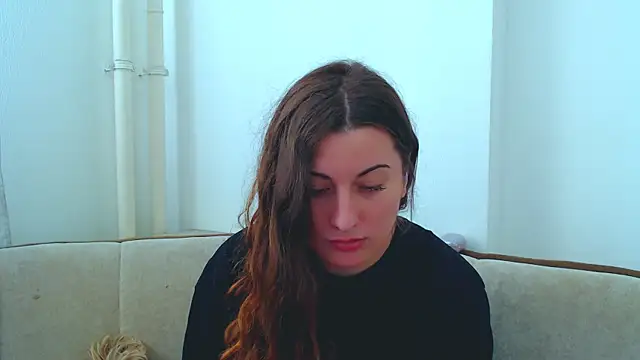 Helen Adams  online show from February 5, 8:32 am