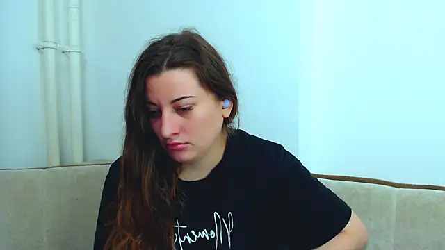 Helen Adams  online show from January 8, 4:34 am