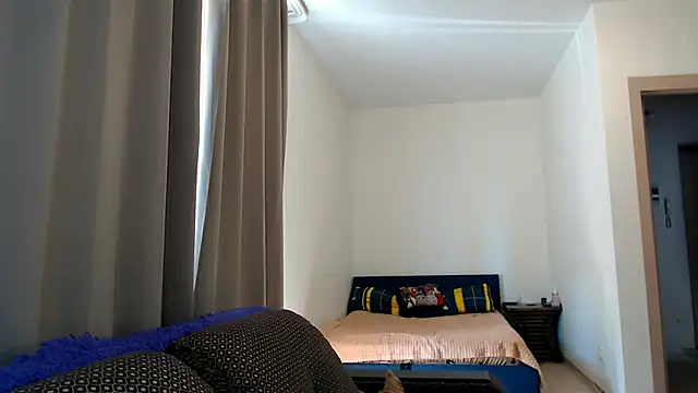 Helen Adams  online show from June 2, 6:46 am
