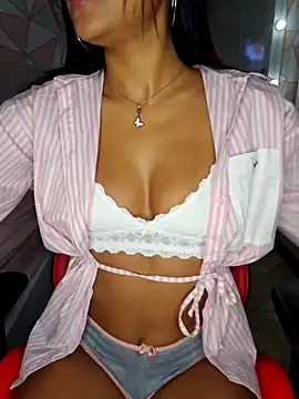 moreninhasilva online show from April 11, 1:02 am