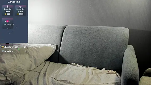 Snapshot of fresh_b1ood chatting on November 22, 9:13 pm fresh b1ood online show from November 22, 9:13 pm