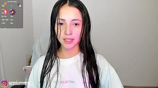 annie mora online show from February 25, 3:09 am
