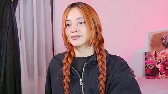 Snapshot of annie_mora chatting on July 1, 2:34 am annie mora online show from July 1, 2:34 am