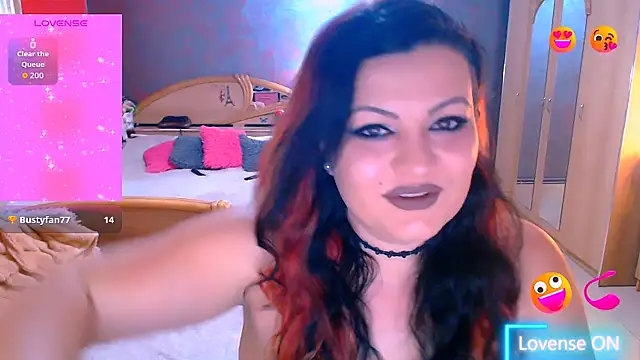 Ariellefoxy online show from February 8, 7:44 pm